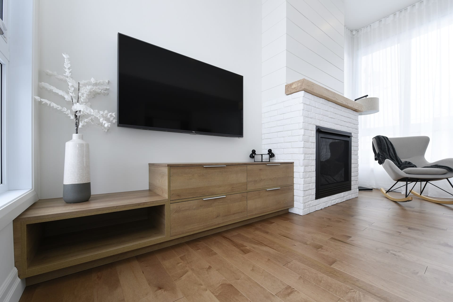 meuble audio-video mural de salon, Cuisines ArmoBen